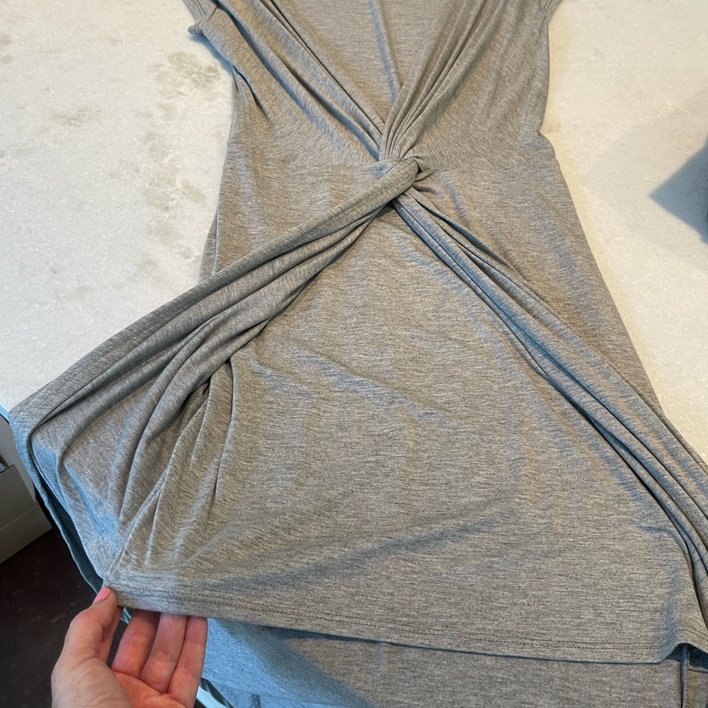 Cover up. - Picture 5 of 7